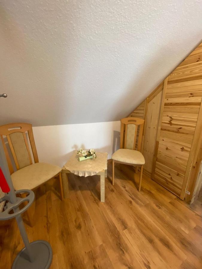 Dachgeschoss Apartment Mit Ausblick Хале Екстериор снимка